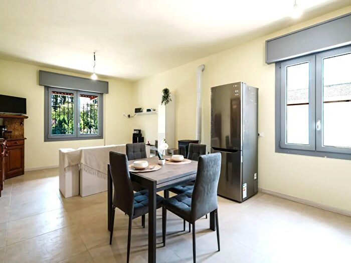 Casa con 6 locali in vendita in Via Caduti del Lavoro, Crevalcore