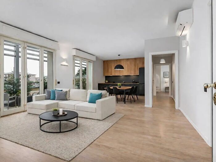 Appartamento trilocale in vendita in Via Monte Cenisio C, Bergamo