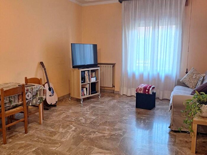 Appartamento trilocale in affitto in Via Levanto, SantAgnese Università, Modena