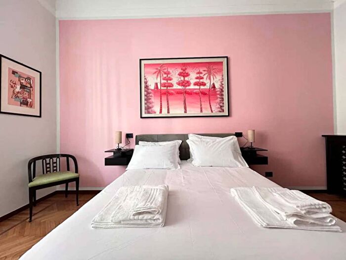 Appartamento quadrilocale in affitto in Via Spartaco, Cadore, Milano