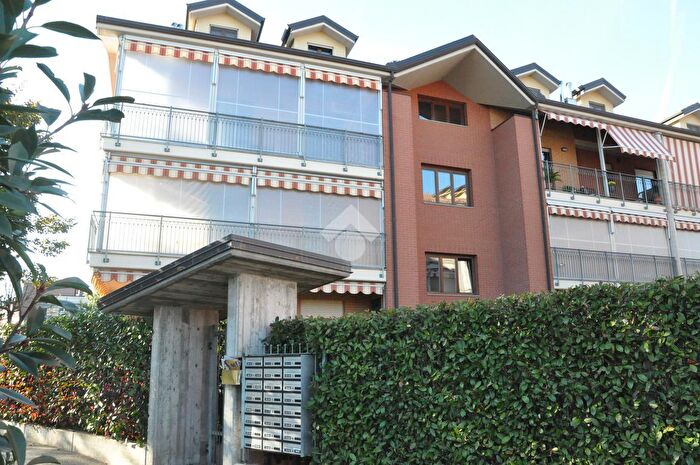 Appartamento con 5 locali in vendita in Via Don Gilardi, Settimo Torinese