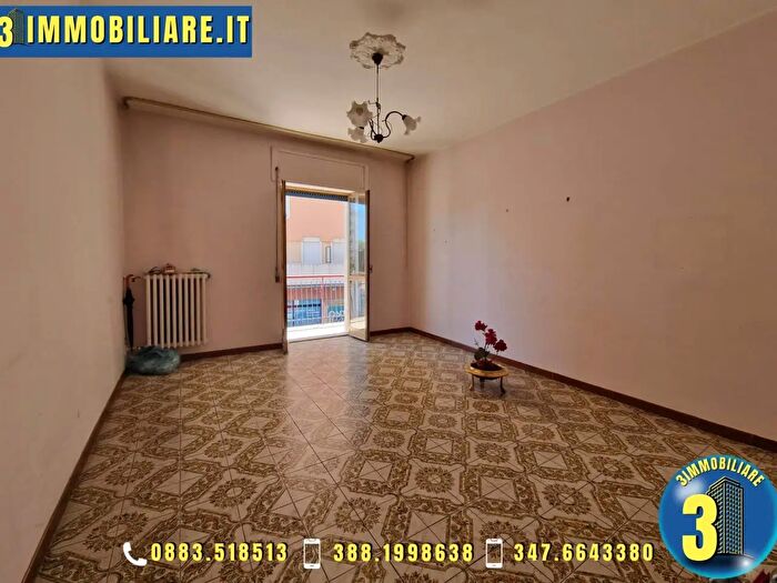 Appartamento con 5 locali in vendita in Barletta