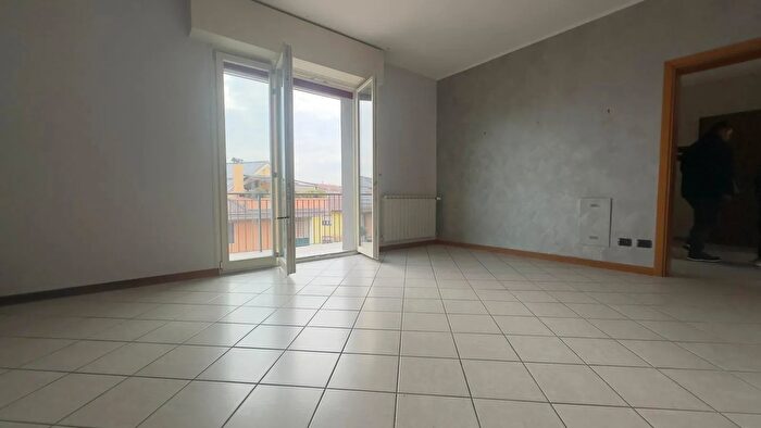 Appartamento trilocale in vendita in Via Giacomo Puccini, Palazzolo SullOglio