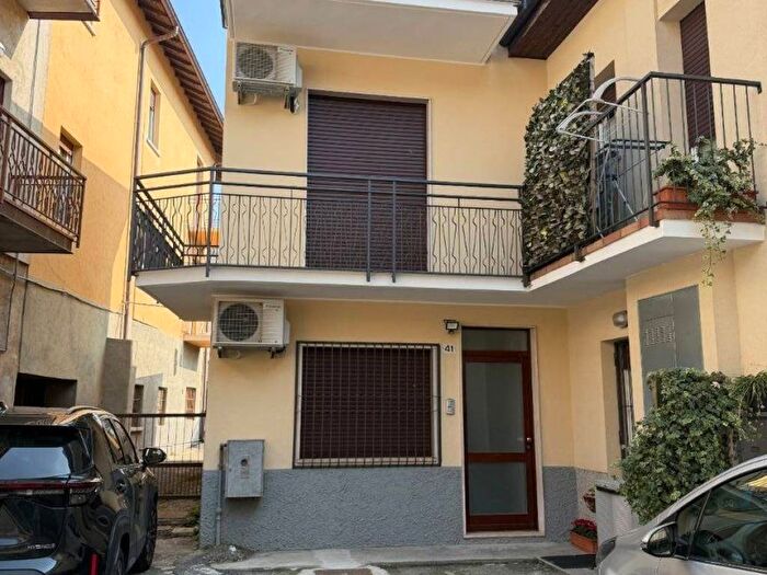 Appartamento monolocale in affitto in Via Umberto I, Capiago Intimiano Olmeda, Capiago Intimiano