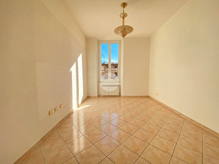 Appartamento con 5 locali in vendita in Via Bezzecca, La Spezia