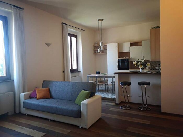 Appartamento quadrilocale in affitto in Via Gabriele D'Annunzio, Coverciano, Firenze