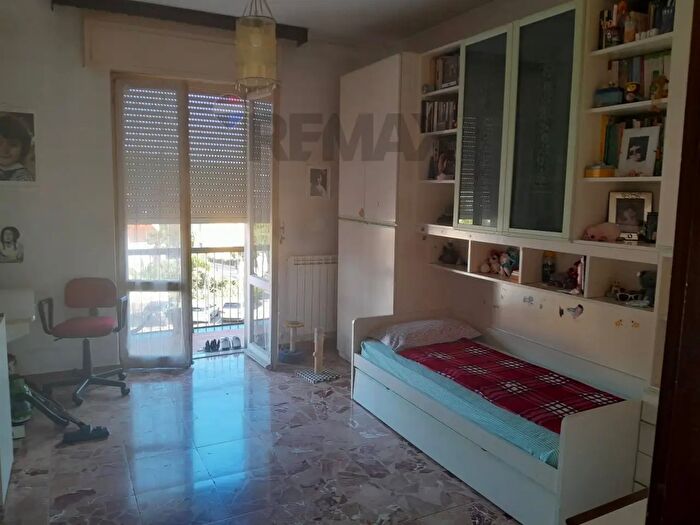 Appartamento trilocale in vendita in Brugnato