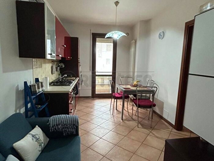 Appartamento trilocale in affitto in Piscine San Paolo, Vicenza