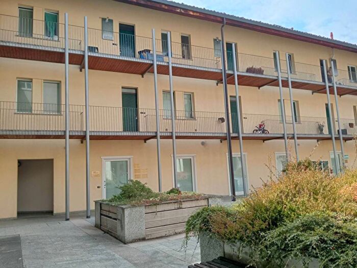 Appartamento bilocale in affitto in Via Maurizio Farina, Centro, Rivarolo Canavese
