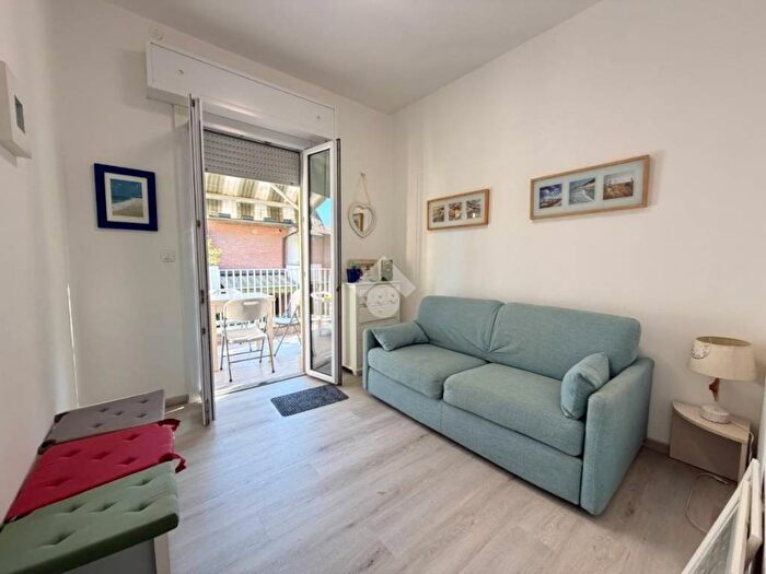 Appartamento bilocale in affitto in Viale caprera, Centro, Cervia