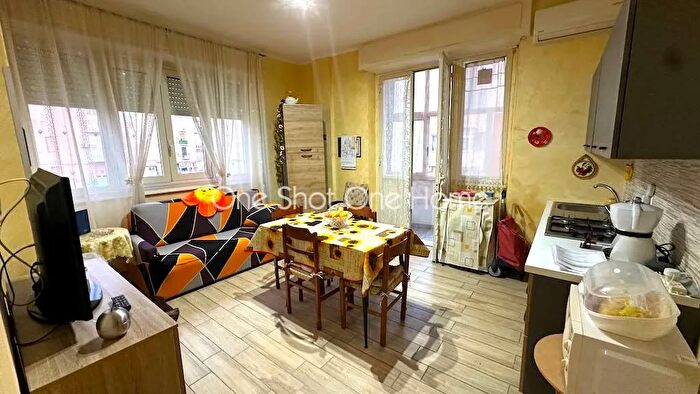 Appartamento trilocale in vendita in Siracusa