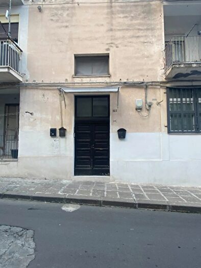 Appartamento quadrilocale in vendita in Via Pietro Carrera, Militello In Val Di Catania