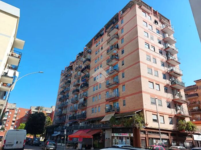 Appartamento bilocale in vendita in Via Cicerone, Latina