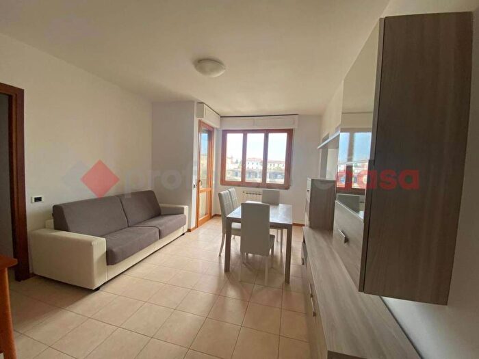 Appartamento trilocale in affitto in Via dei Cappuccini, Ponzano, Empoli