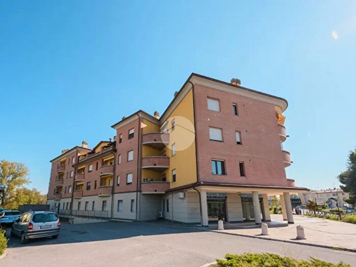 Appartamento trilocale in vendita in Via Circonvallazione Nord, Valsamoggia