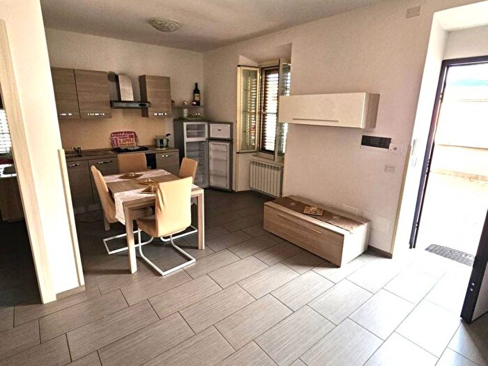 Appartamento bilocale in affitto in Viale della Stazione, Latina Scalo, Latina