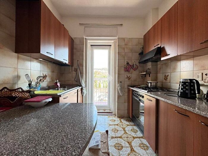 Appartamento bilocale in vendita in Via dell'Istria, Sant'Anna, Trieste