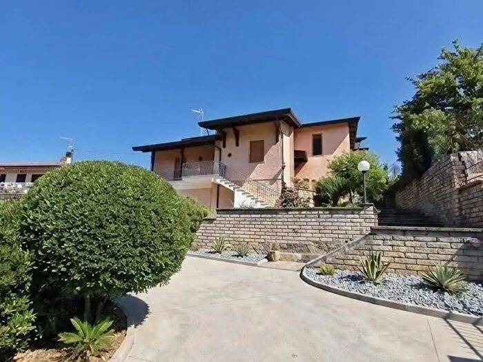 Casa quadrilocale in vendita in Ceccano