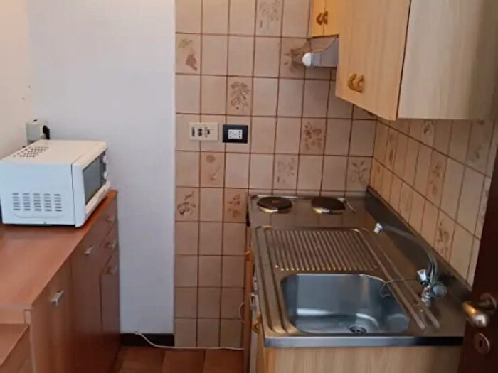 Appartamento monolocale in affitto in Via Vallazze, Milano