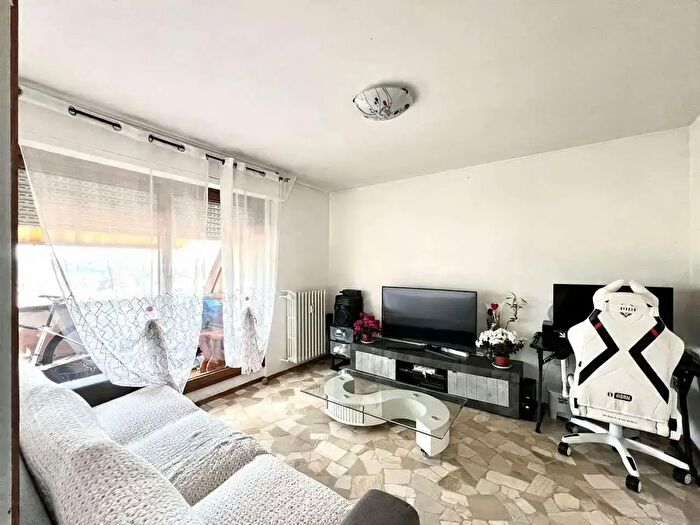Appartamento bilocale in vendita in Viale dei Mille, Varese