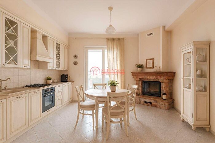 Appartamento quadrilocale in vendita in Via Giuseppe di Vittorio, Trani