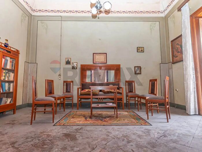 Appartamento con 5 locali in vendita in Corso Italia, Ragusa