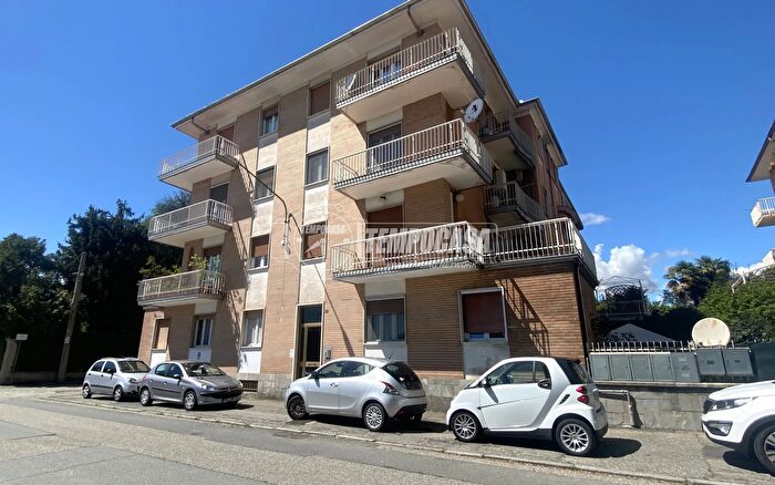 Appartamento trilocale in vendita in Strada del Masarone, Biella