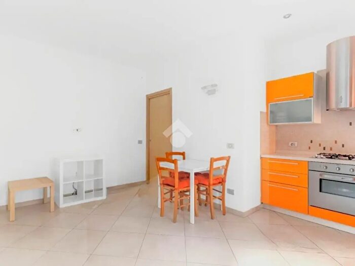 Appartamento bilocale in vendita in Via Azzo Carbonera, Milano