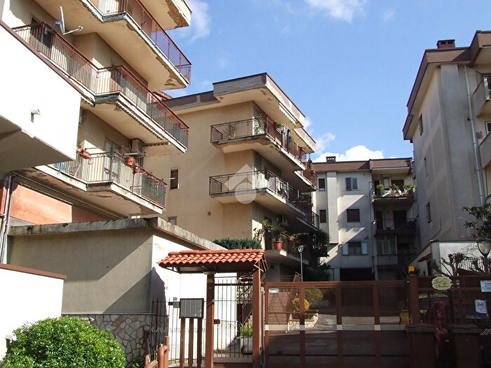 Appartamento trilocale in vendita in Via Fratelli Napoli, Fisciano