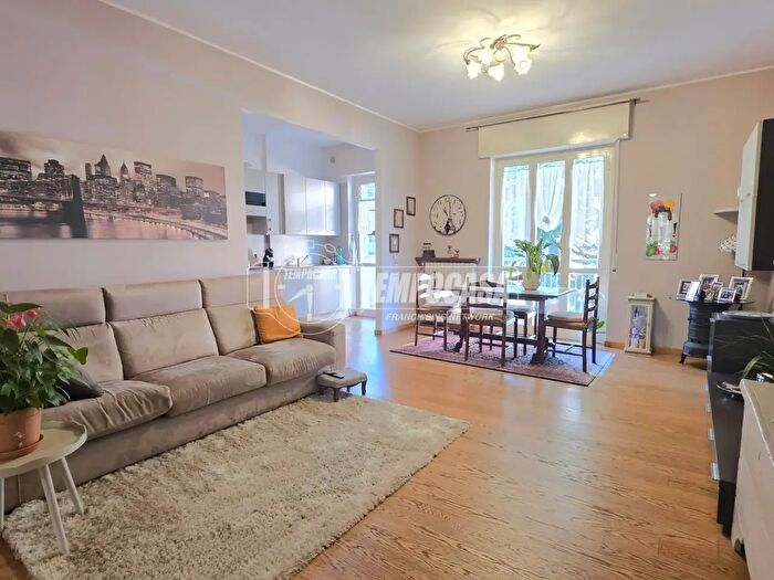 Appartamento trilocale in vendita in Via Nicola Bonorandi, Bergamo