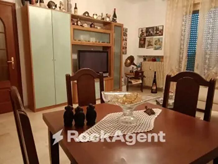 Appartamento trilocale in vendita in Via Silvio Pellico, Mede