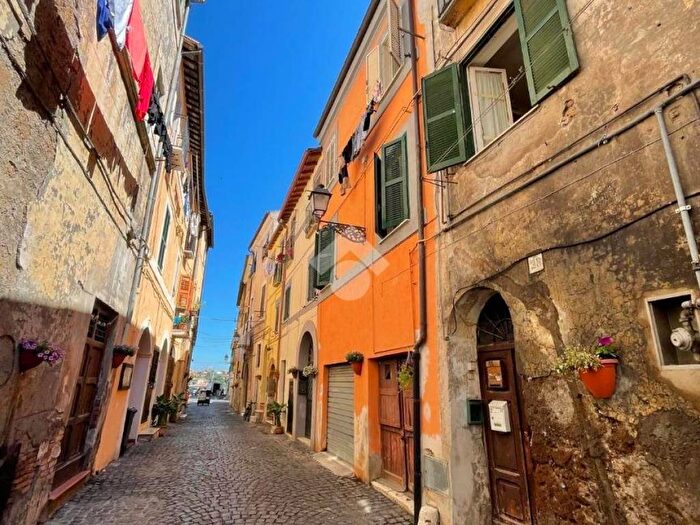 Appartamento bilocale in affitto in Via delle palme, Centro, Civita Castellana