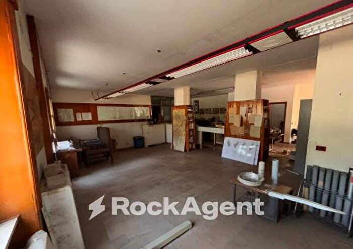 Appartamento con 5 locali in vendita in Via Vincenzo Gioberti, Foggia