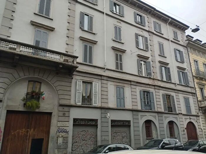 Appartamento bilocale in vendita in Via Torricelli, Milano