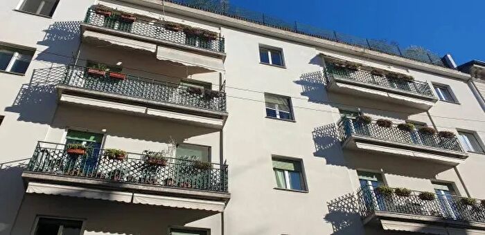 Appartamento trilocale in vendita in Via Cesare da Sesto, Milano