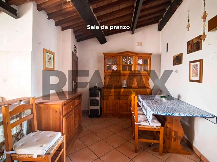 Appartamento quadrilocale in vendita in Via della Torre, Roccastrada