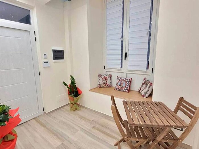 Casa trilocale in affitto in Nicolosi