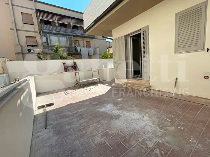 Appartamento trilocale in vendita in Follonica
