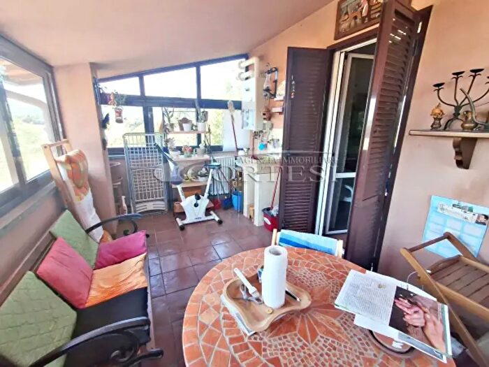 Appartamento con 6 locali in vendita in Strada Tiberina Nord a, Perugia