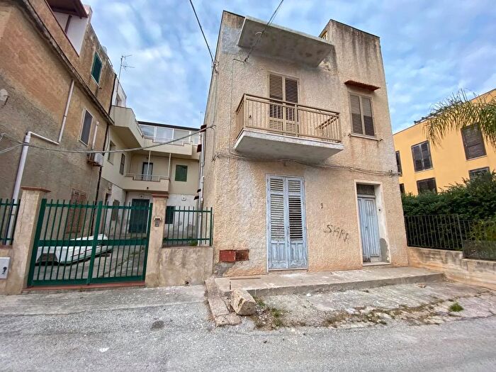 Casa in vendita in Via Clizia Selinunte Castelvetrano Trapani Sicilia Italia, Castelvetrano