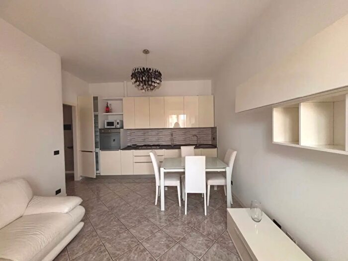 Appartamento in vendita in Via Carlo Fabri, Piacenza