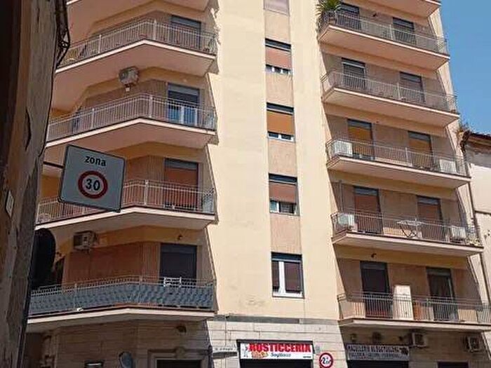 Appartamento quadrilocale in affitto in Via Alessandro Milbitz, Santa Maria Capua Vetere