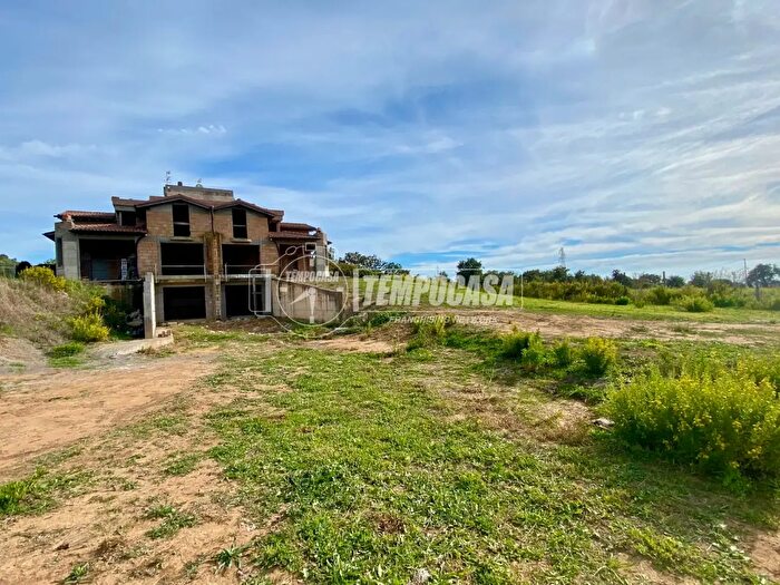 Casa con 5 locali in vendita in Tarquinia