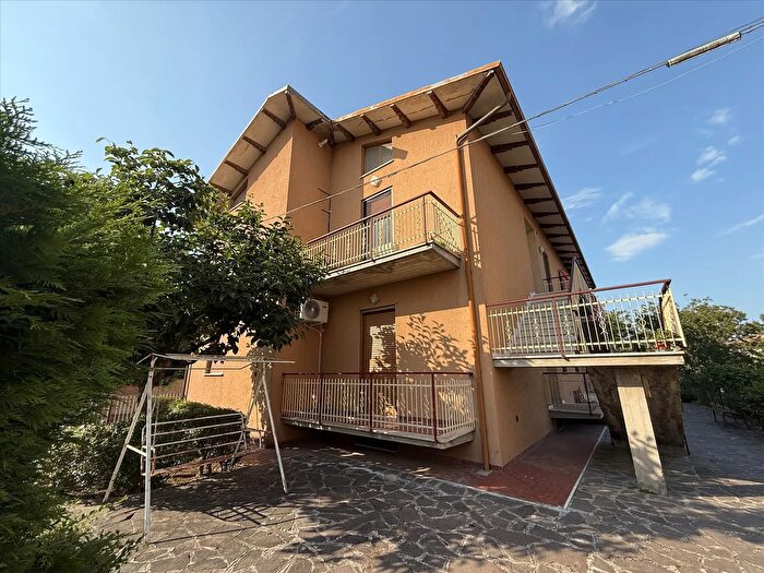 Appartamento monolocale in vendita in Via Alcide De Gasperi, Castiglione Del Lago