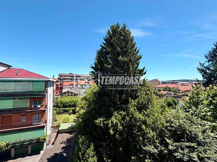 Appartamento bilocale in vendita in Via Giuseppe Mazzini, Arona