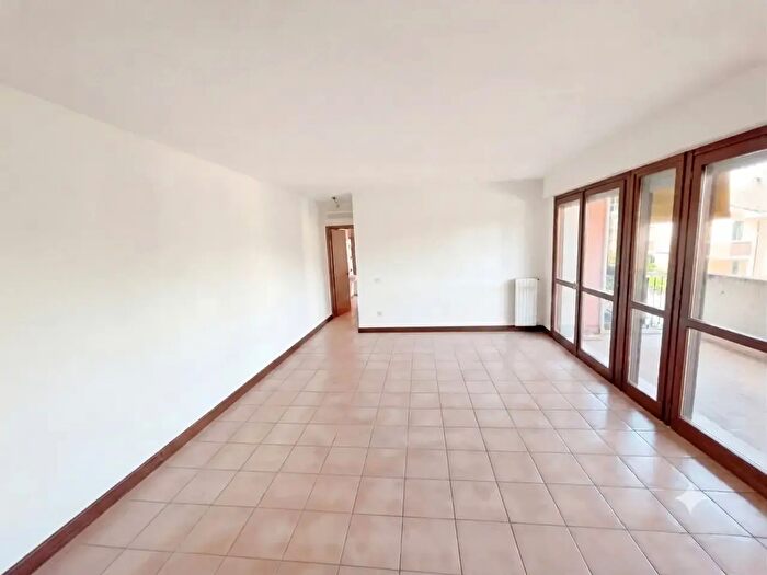 Appartamento quadrilocale in vendita in Piazzetta G Carducci, Legnago