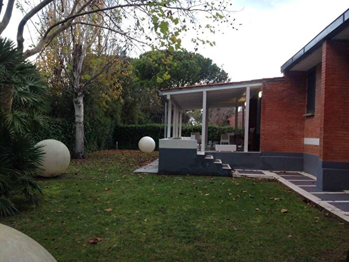Casa con 5 locali in affitto in Via Tremiti, Latina Lido, Latina