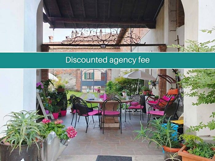 Appartamento trilocale in affitto in Via Mandelli, Centro, Arena Po