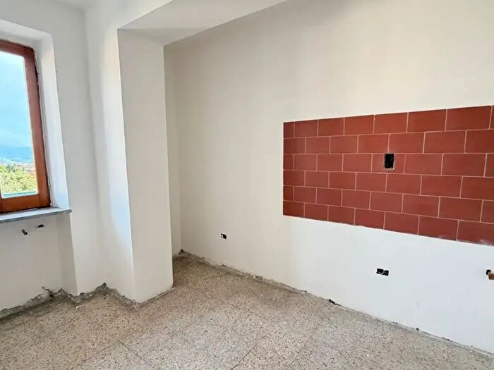 Appartamento con 5 locali in vendita in Via Marconi, Lamezia Terme