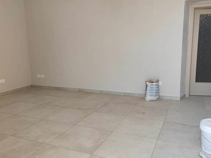 Appartamento trilocale in affitto in Valenzatico, Quarrata